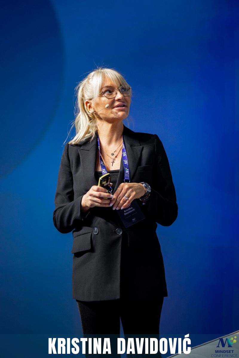 Dr Kristina Davidović tokom razgovora o ličnom razvoju i mentalnom zdravlju na Mindset Conference Belgrade 2026